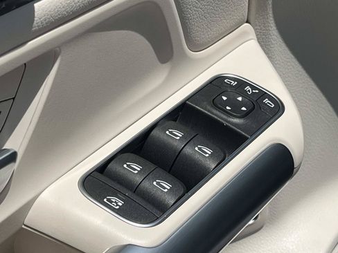 Certified 2025 Mercedes-Benz GLA 250 image 25