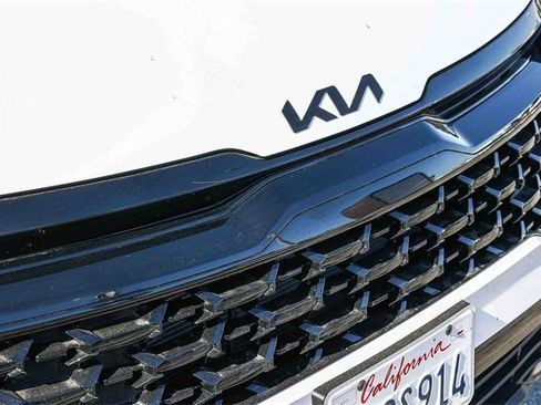 Used 2025 Kia Sportage X-Line image 11