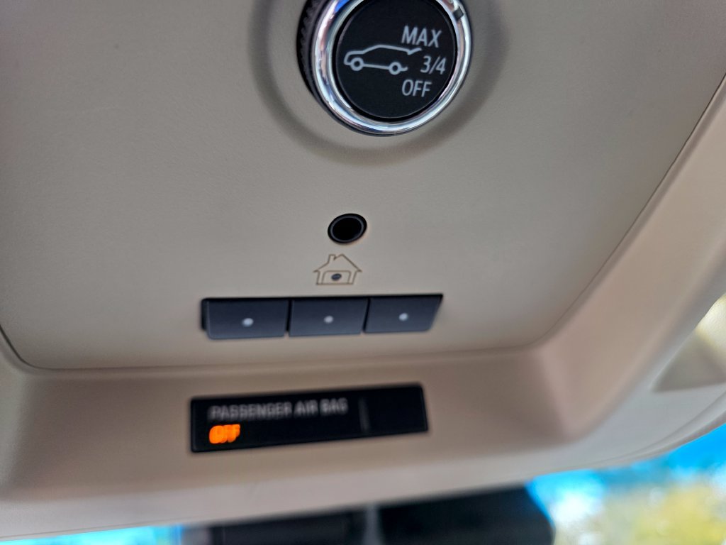 Used 2020 Chevrolet Tahoe LT RWD image 23