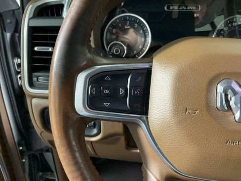 Used 2020 RAM 1500 Laramie AWD/4WD image 24