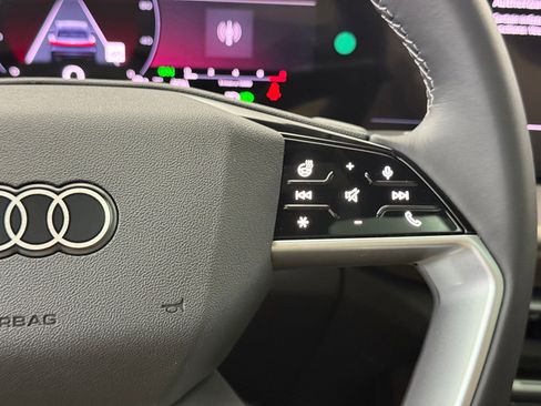 New 2025 Audi Q5 Premium Plus image 27