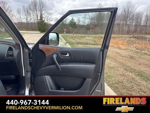 Used 2024 Nissan Armada SL AWD/4WD image 32