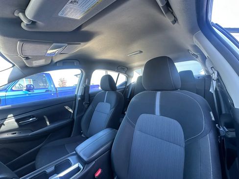 Used 2025 Nissan Sentra SV FWD image 23