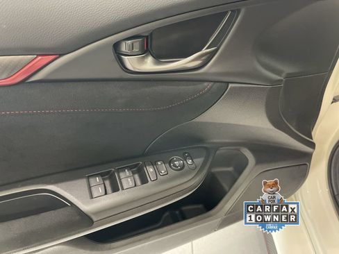 Used 2017 Honda Civic Type R image 5
