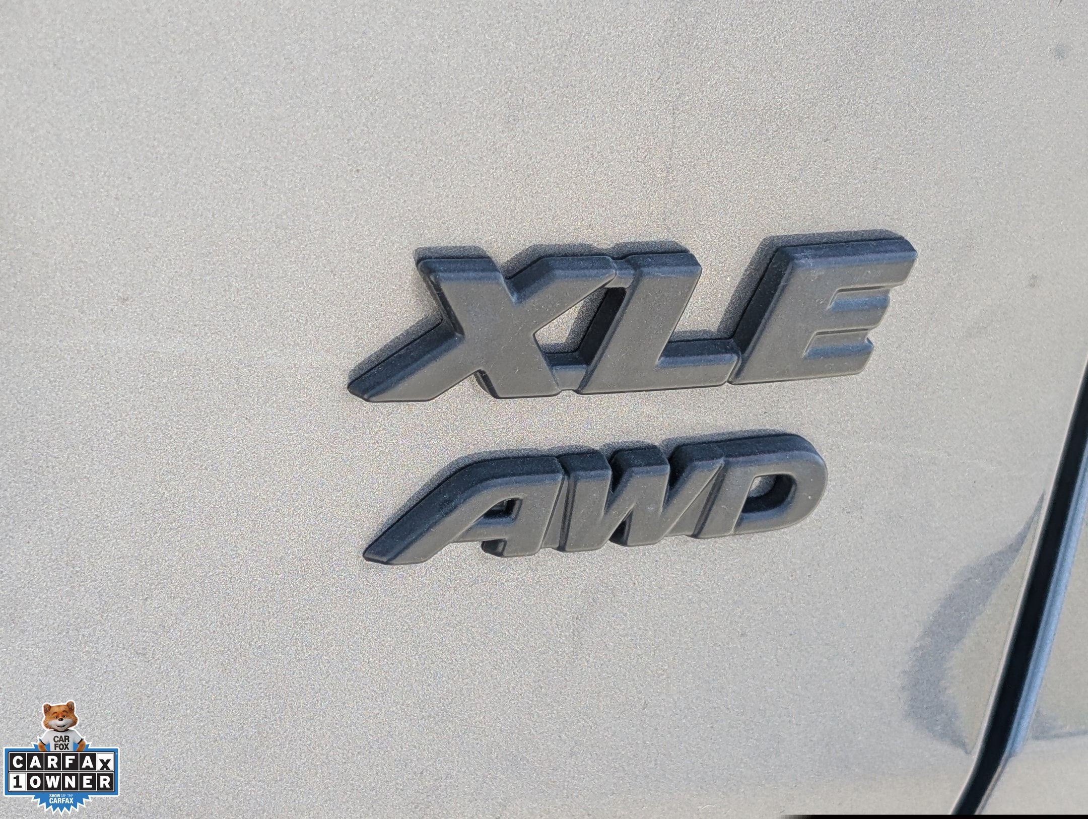 Used 2022 Toyota RAV4 XLE AWD/4WD image 12