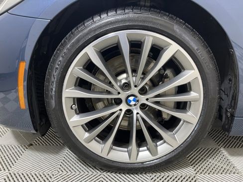 Used 2023 BMW 530i xDrive 530i xDrive w/ Premium Package image 26