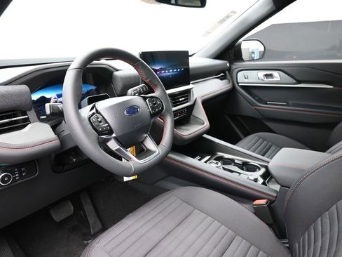 New 2025 Ford Explorer ST-Line w/ Premium Package image 20