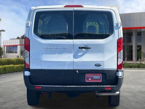 Used 2023 Ford Transit 250 Low Roof w/ Exterior Upgrade Package RWD image 5