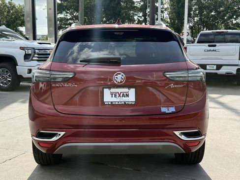 Used 2022 Buick Envision Avenir w/ Technology Package II FWD image 6