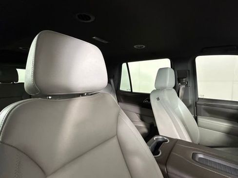 Used 2024 Chevrolet Tahoe LT w/ Luxury Package RWD image 35