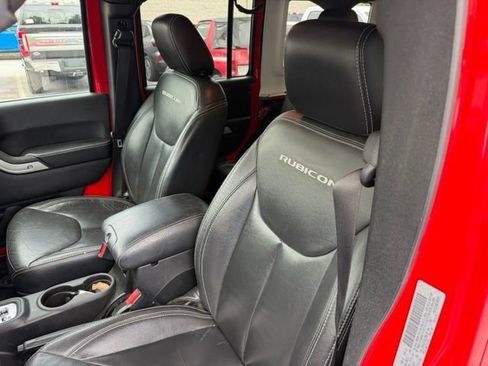 Used 2017 Jeep Wrangler Unlimited Rubicon AWD/4WD image 11