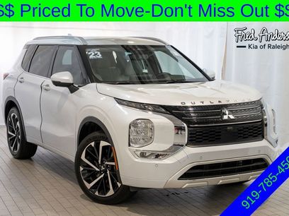 Used 2023 Mitsubishi Outlander SEL