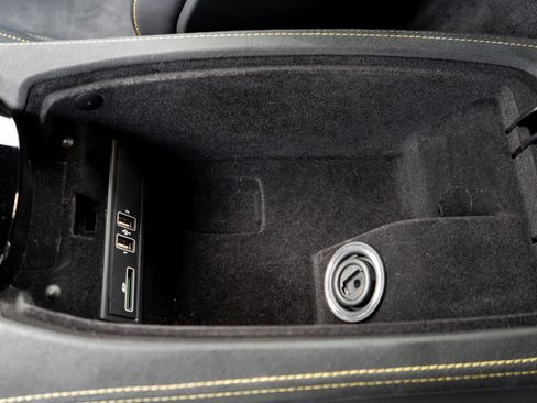 Used 2020 Mercedes-Benz AMG GT R image 35