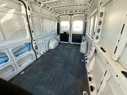 Used 2023 RAM ProMaster 2500 image 29