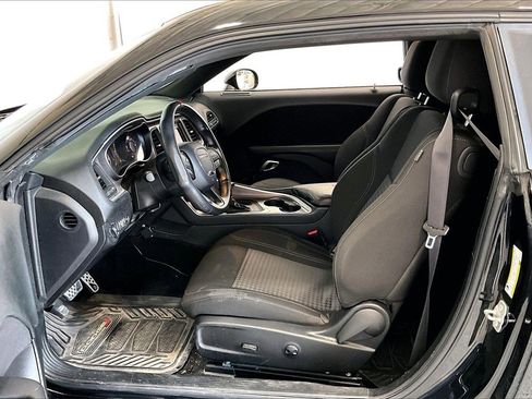 Used 2022 Dodge Challenger SXT w/ Blacktop Package image 15