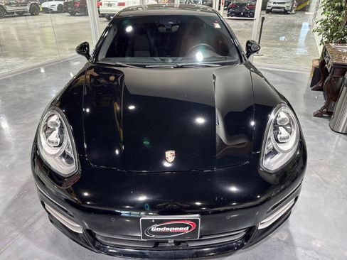 Used 2014 Porsche Panamera 4S Executive image 19