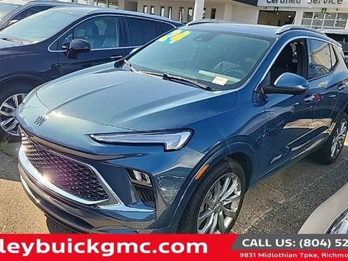 Used 2024 Buick Encore GX Avenir w/ Avenir Technology Package FWD image 1