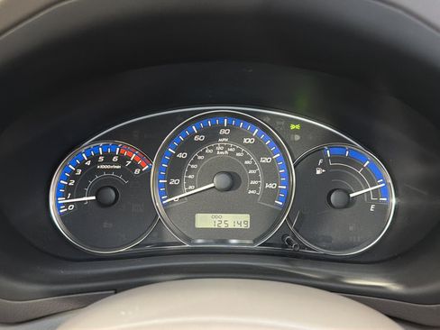 Used 2010 Subaru Forester 2.5X AWD/4WD image 28