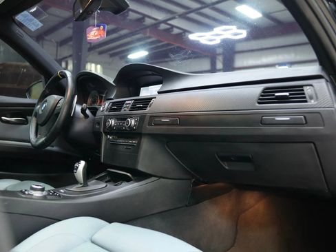 Used 2011 BMW M3 Sedan image 23