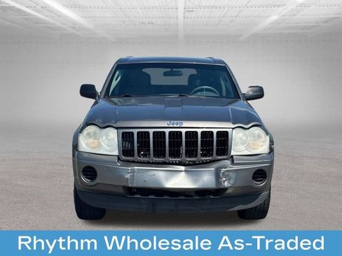 Used 2007 Jeep Grand Cherokee Laredo RWD image 2
