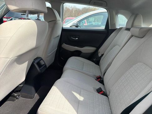 Used 2023 Honda HR-V LX image 18