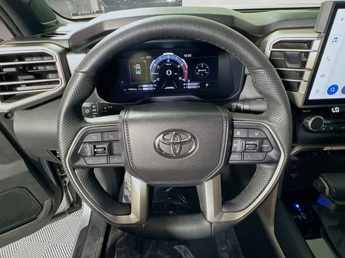 Certified 2025 Toyota Tundra Limited AWD/4WD image 11