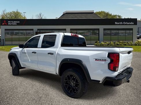 Used 2023 Chevrolet Colorado Trail Boss w/ LPO, Dark Essentials Package AWD/4WD image 3