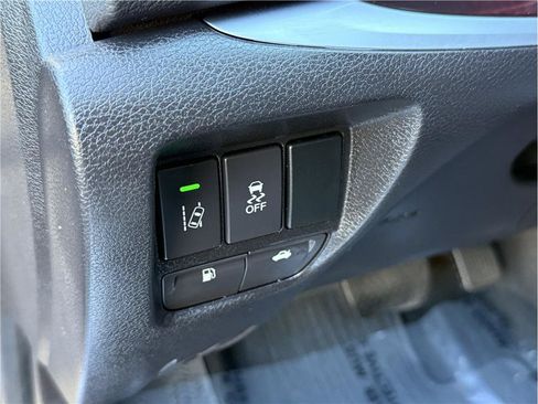 Used 2015 Acura TLX V6 SH-AWD w/ Technology Pkg image 17