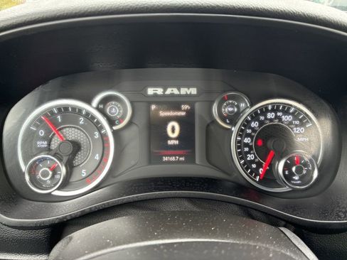 Used 2024 RAM 3500 Big Horn image 19