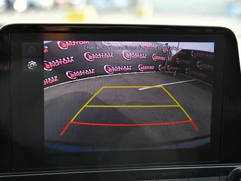 Used 2024 Kia Forte LXS image 17