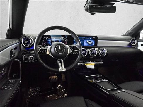 Used 2026 Mercedes-Benz CLA 250 4MATIC image 20