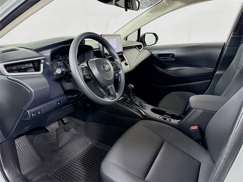 Certified 2025 Toyota Corolla LE image 7