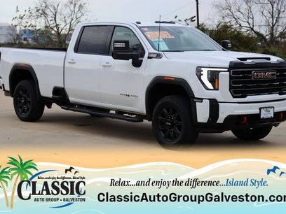 Certified 2025 GMC Sierra 3500 AT4 w/ Technology Package