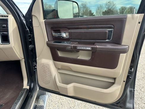Used 2014 RAM 2500 Longhorn w/ Convenience Group image 13