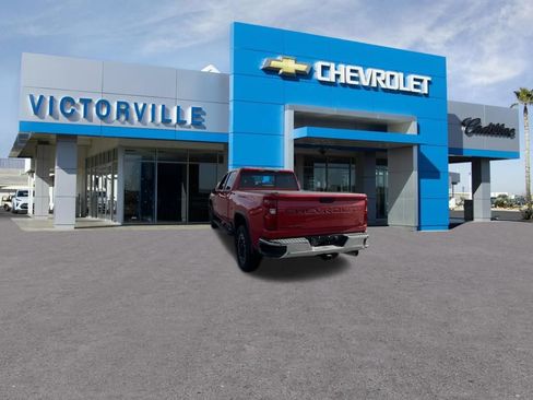 Used 2024 Chevrolet Silverado 2500 LT w/ Convenience Package AWD/4WD image 8