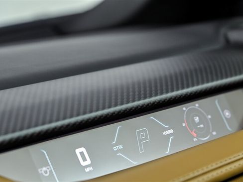 Used 2024 Lamborghini Revuelto AWD/4WD image 74