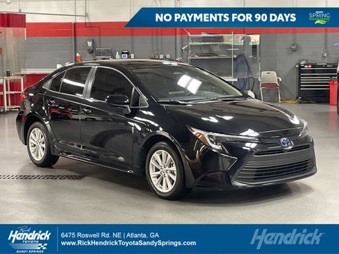 Used 2023 Toyota Corolla LE w/ LE Premium Package image 1