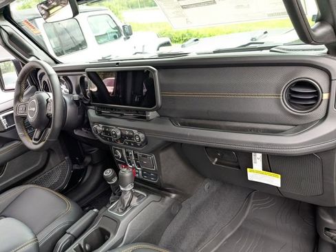 New 2025 Jeep Wrangler Unlimited Rubicon 392 image 39