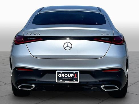 Used 2024 Mercedes-Benz GLC 300 4MATIC image 5
