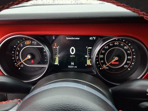 Used 2023 Jeep Wrangler Unlimited Rubicon w/ Steel Bumper Group image 26