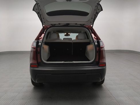 Used 2021 Jeep Cherokee Latitude Plus image 29