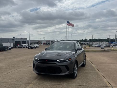 Used 2024 Dodge Hornet R/T AWD/4WD image 7