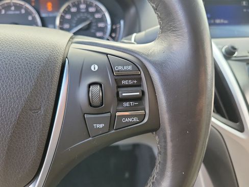 Used 2016 Acura TLX FWD image 18