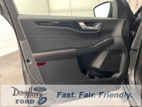 New 2026 Ford Escape ST-Line w/ Tech Pack #1 image 24