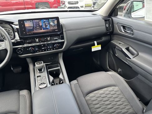 New 2026 Nissan Pathfinder SV AWD/4WD image 24