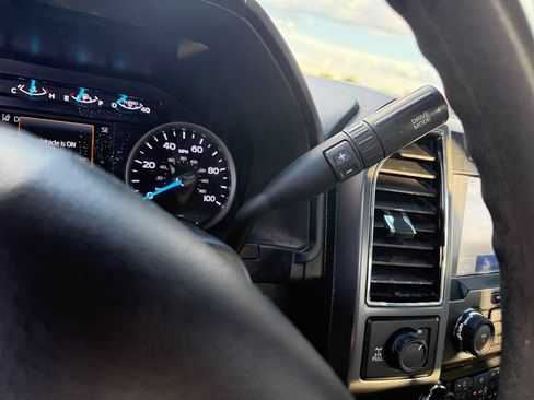 Used 2020 Ford F250 XLT w/ XLT Premium Package AWD/4WD image 28
