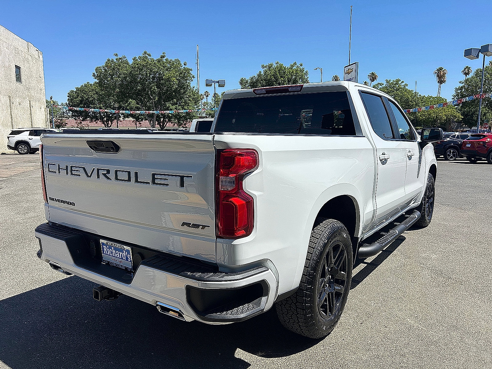 New 2026 Chevrolet Silverado 1500 RST w/ Z71 Off-Road Package AWD/4WD image 3
