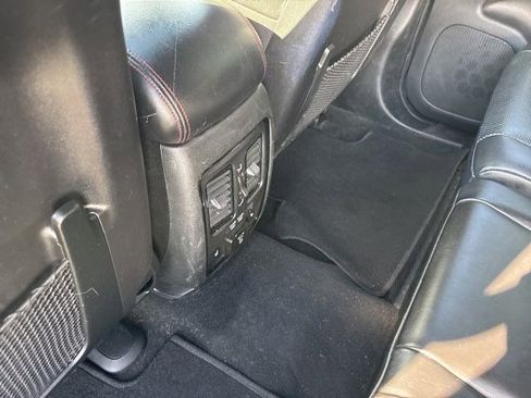 Used 2023 Dodge Durango GT AWD/4WD image 32