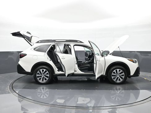 Used 2021 Subaru Outback Premium AWD/4WD image 46