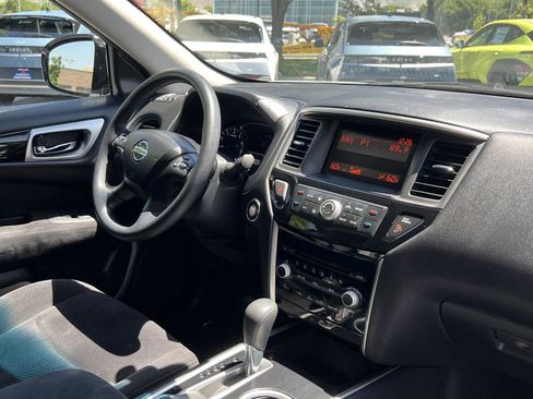 Used 2013 Nissan Pathfinder S AWD/4WD image 20
